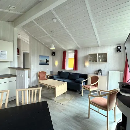 Strandhaus Freibeuterweg 18 בית נופש *