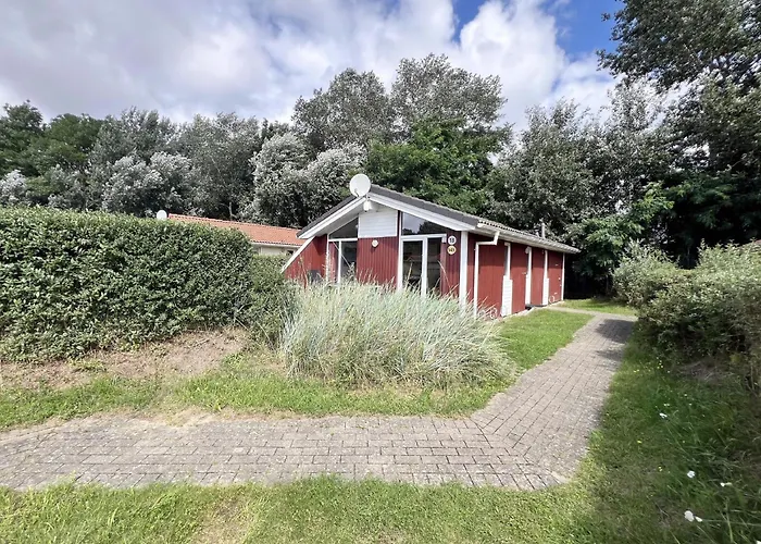 Strandhaus Freibeuterweg 18 Semesterbostad Lübeck